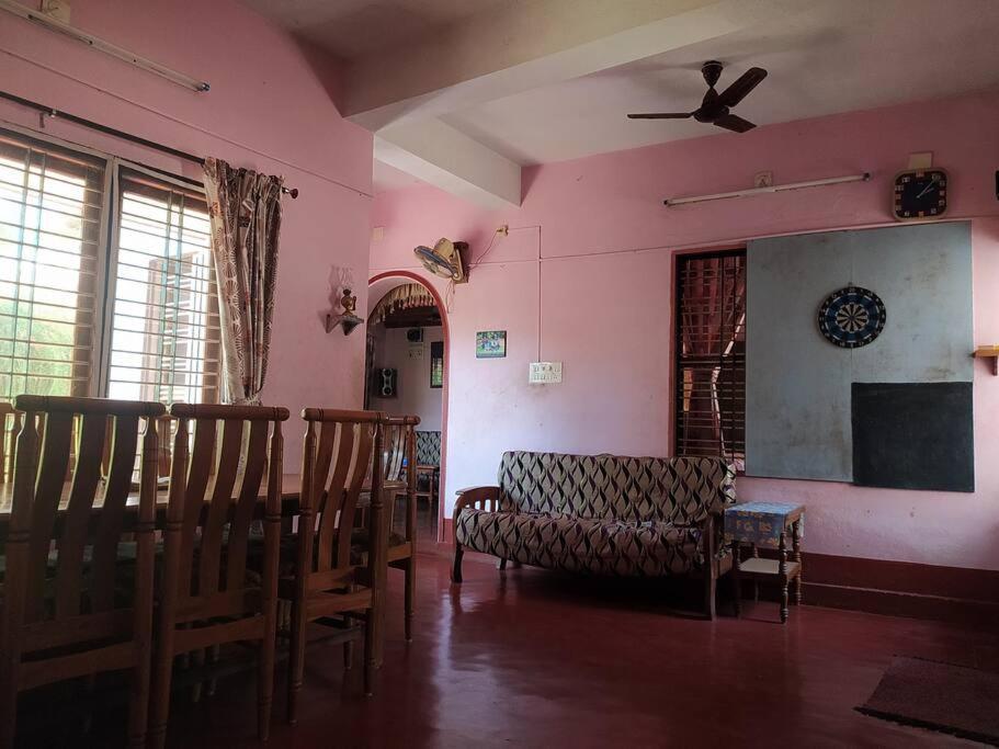 Runnin Airport - Homestay Gurpur ภายนอก รูปภาพ